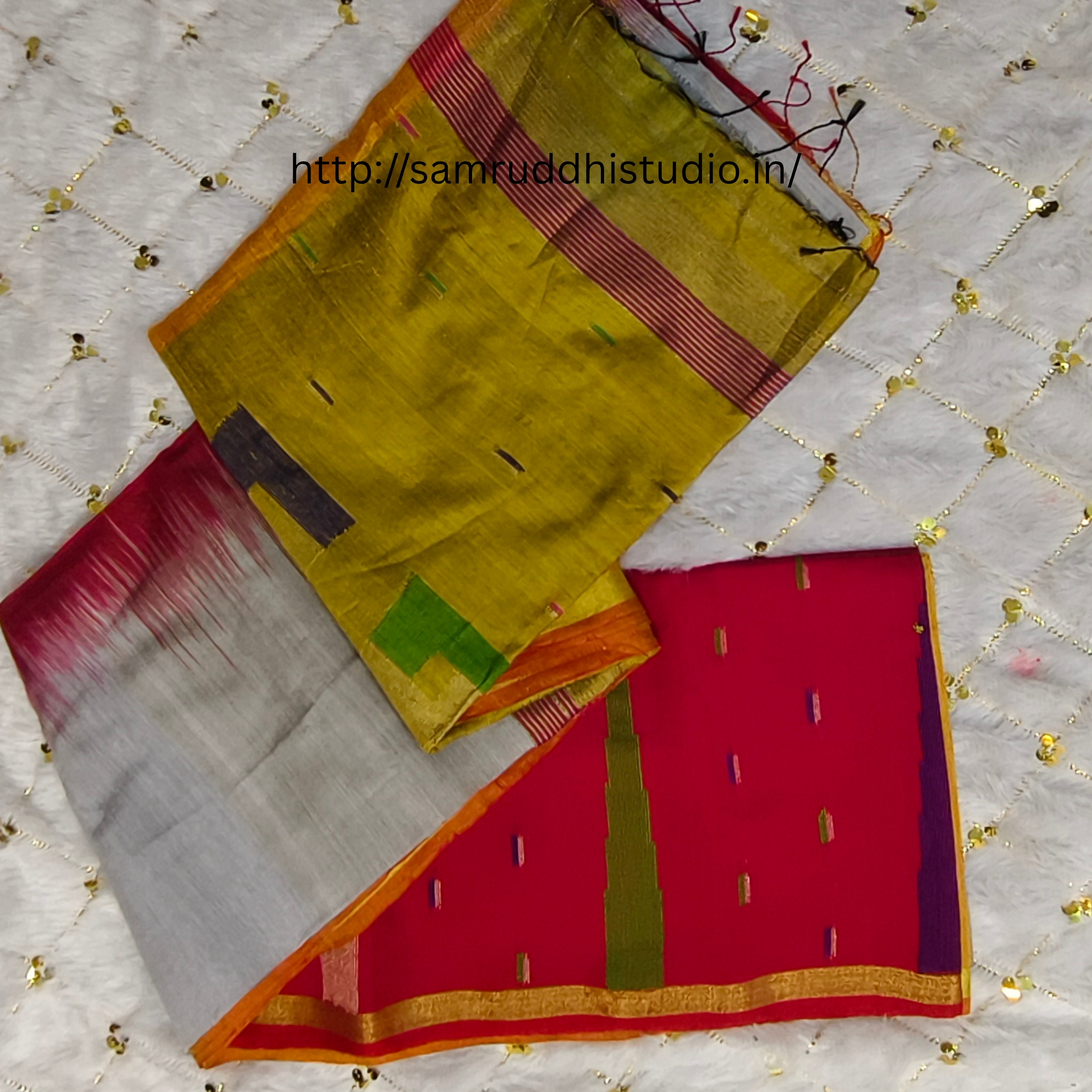 HANDLOOM IKKET SAREE